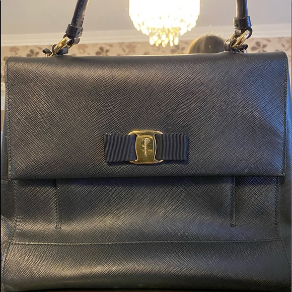 Salvatore Ferragamo Purse - Picture 1 of 9